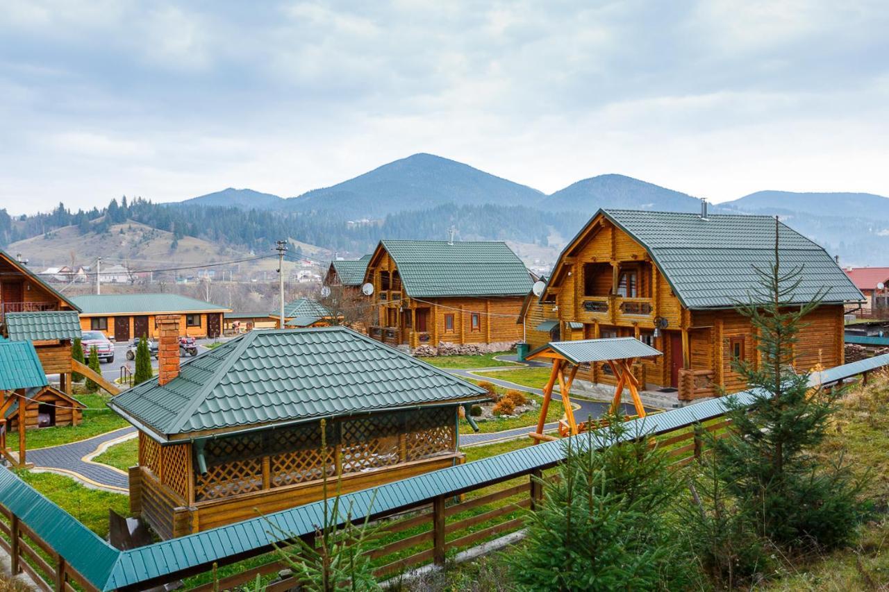 Gostynnyi Dvir Burkut Hotel Verkhovyna Buitenkant foto