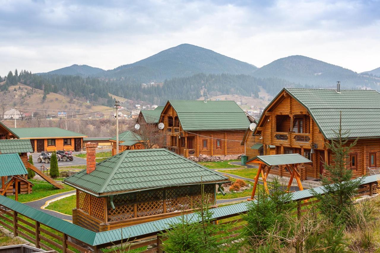 Gostynnyi Dvir Burkut Hotel Verkhovyna Buitenkant foto